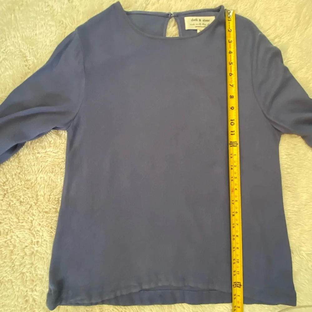 NWT Cloth & Stone Bell-Sleeve Top, Periwinkle Blue, Small - Picture 12 of 14